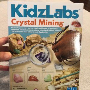 COPY - New-KidzLabs Crystal Mining